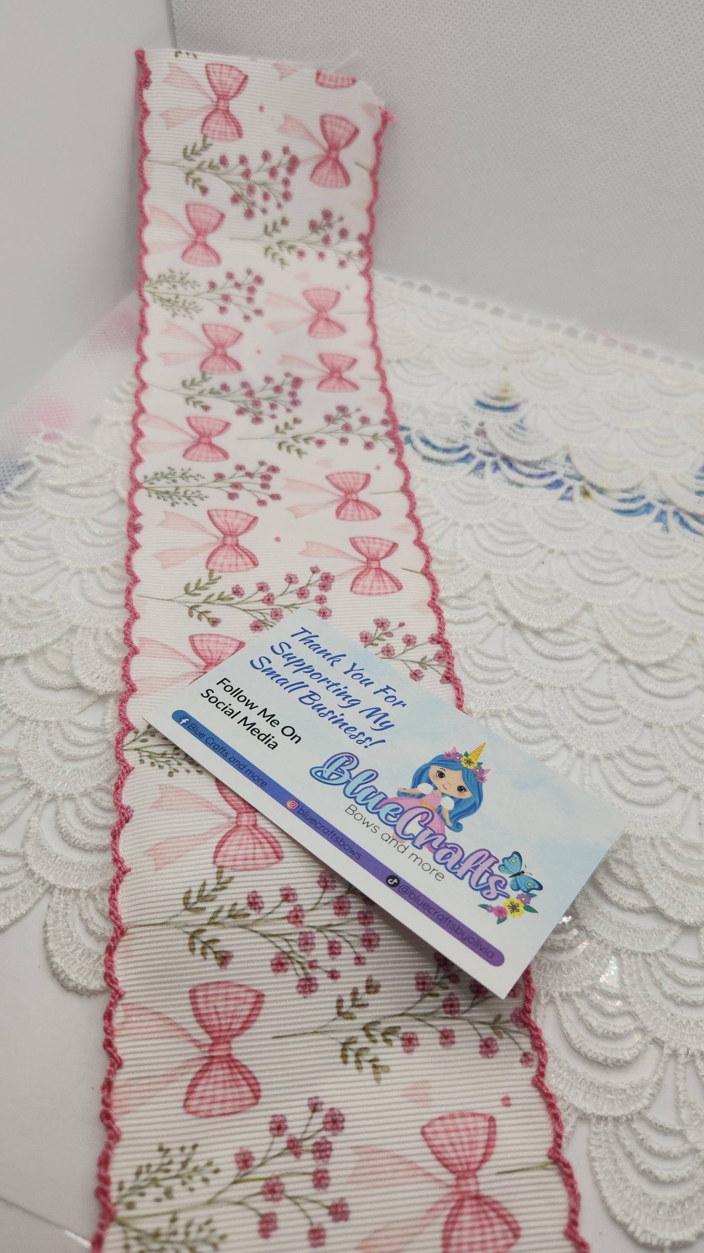 Moonstitich Print Ribbon 3" Pink Bows