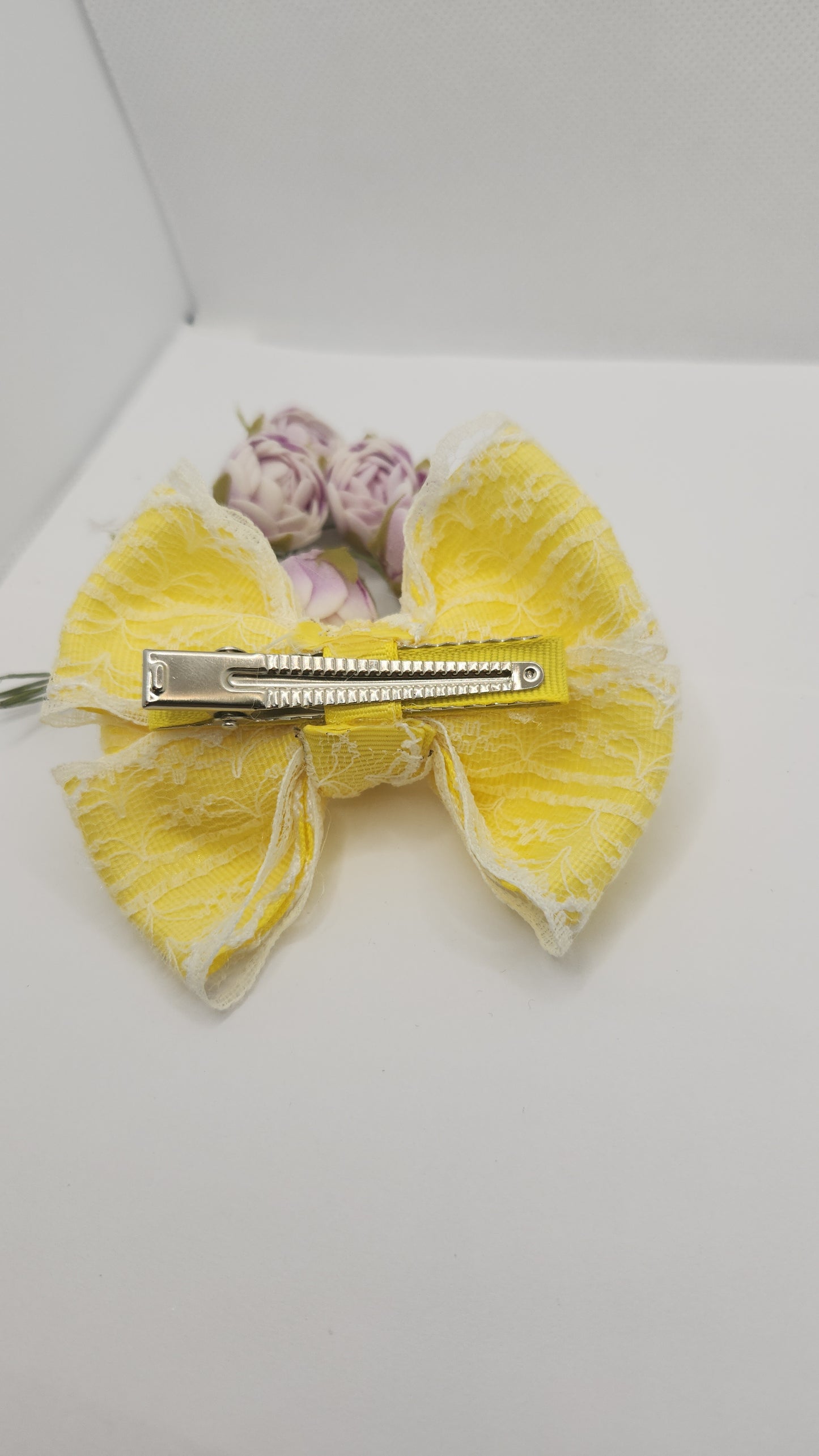 Beautiful Pigtails yellow with lace 3.5"