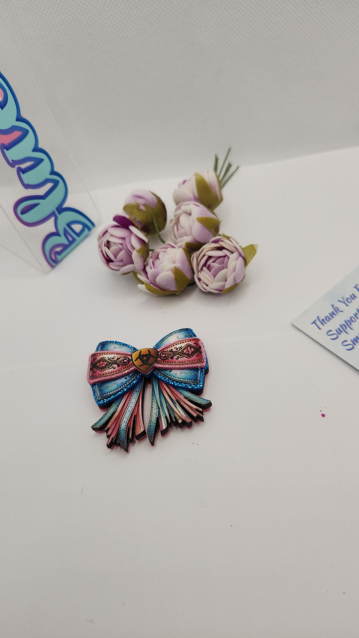 Shakers for hair bows western