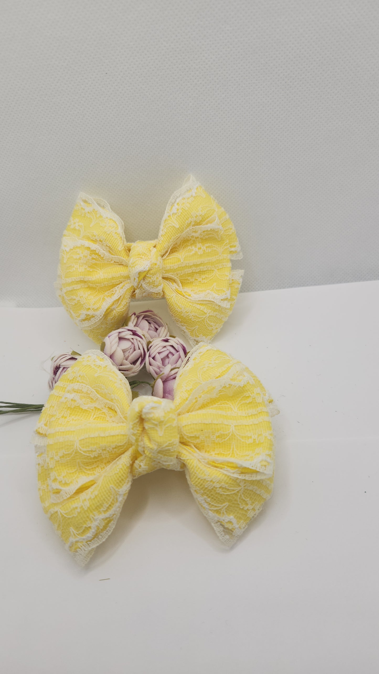 Beautiful Pigtails yellow with lace 3.5"