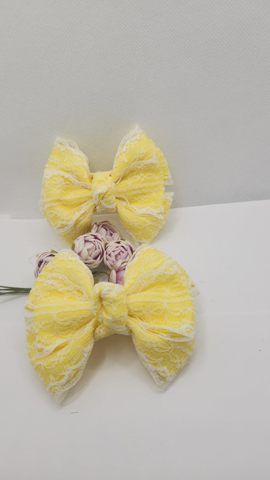 Beautiful Pigtails yellow with lace 3.5"
